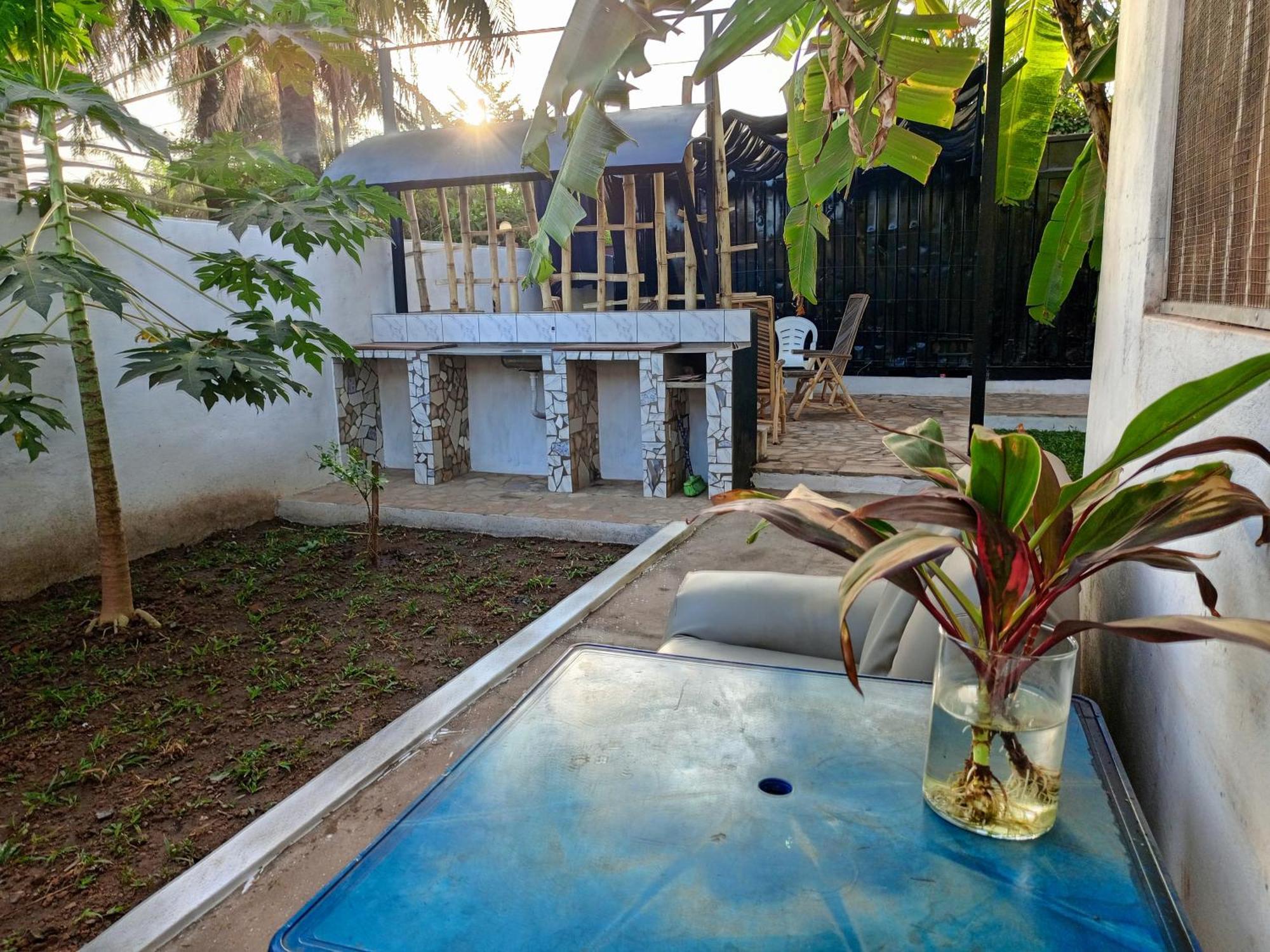 Casa Cacheu Homestay Guest House Bissau Exterior foto