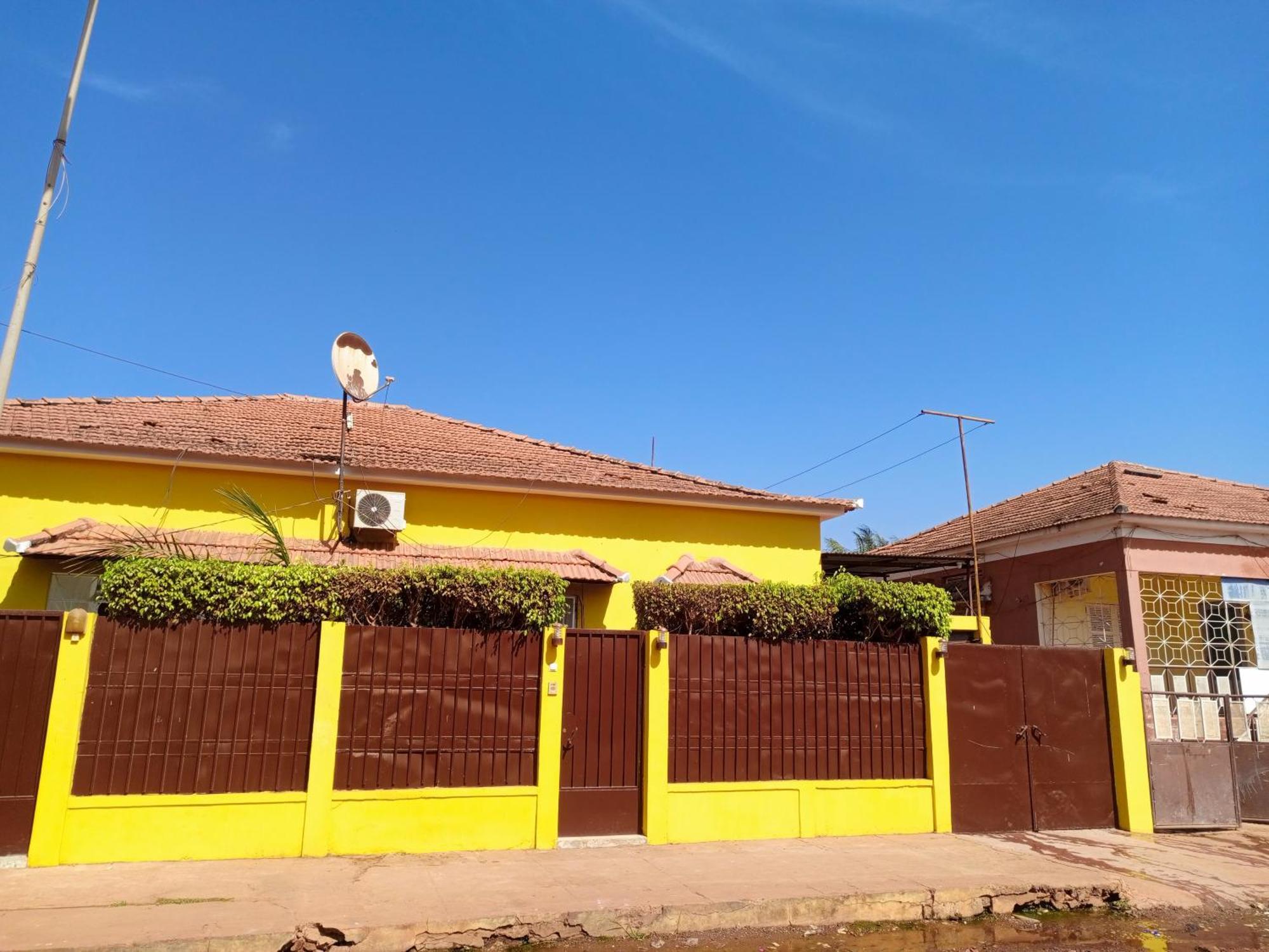 Casa Cacheu Homestay Guest House Bissau Exterior foto